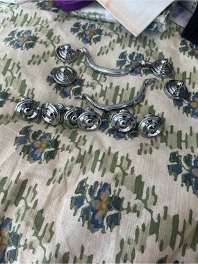 Polished Silver Tone Round Knob and Handle Vanity Hardware